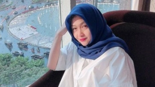 77706-dina-mariana-instagramatdinamarianahs